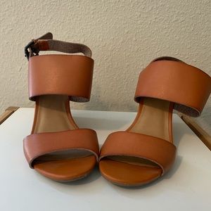 Old Navy cognac brown wedges